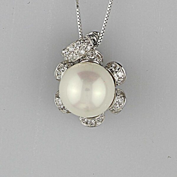 COLLANA IN ARGENTO 925/°°° CON PERLA COLTIVATA E ZIRCONI