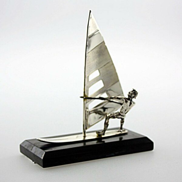 SCULTURA SURFISTA IN ARGENTO 800/925°°°