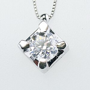 COLLANA PUNTO LUCE IN ORO CON DIAMANTE