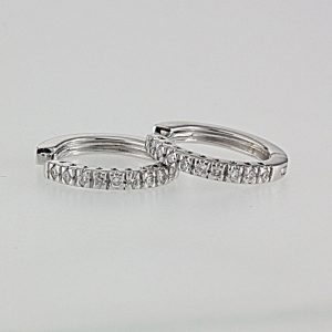 ORECCHINI IN ORO CON DIAMANTI