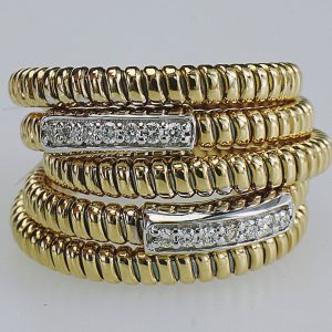 ANELLO IN ORO CON DIAMANTI