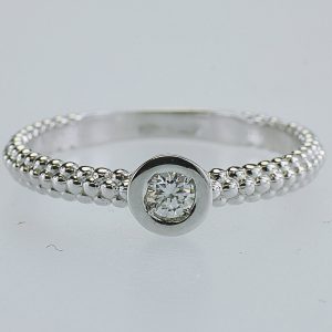 ANELLO SOLITARIO IN ORO CON DIAMANTE