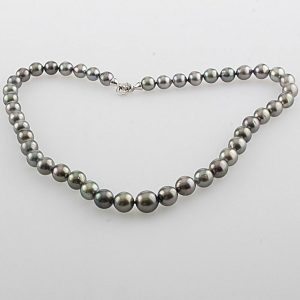 COLLANA IN ORO CON PERLE TAHITI