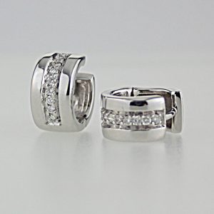 ORECCHINI IN ORO E DIAMANTI