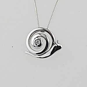 COLLANA IN ORO E DIAMANTI